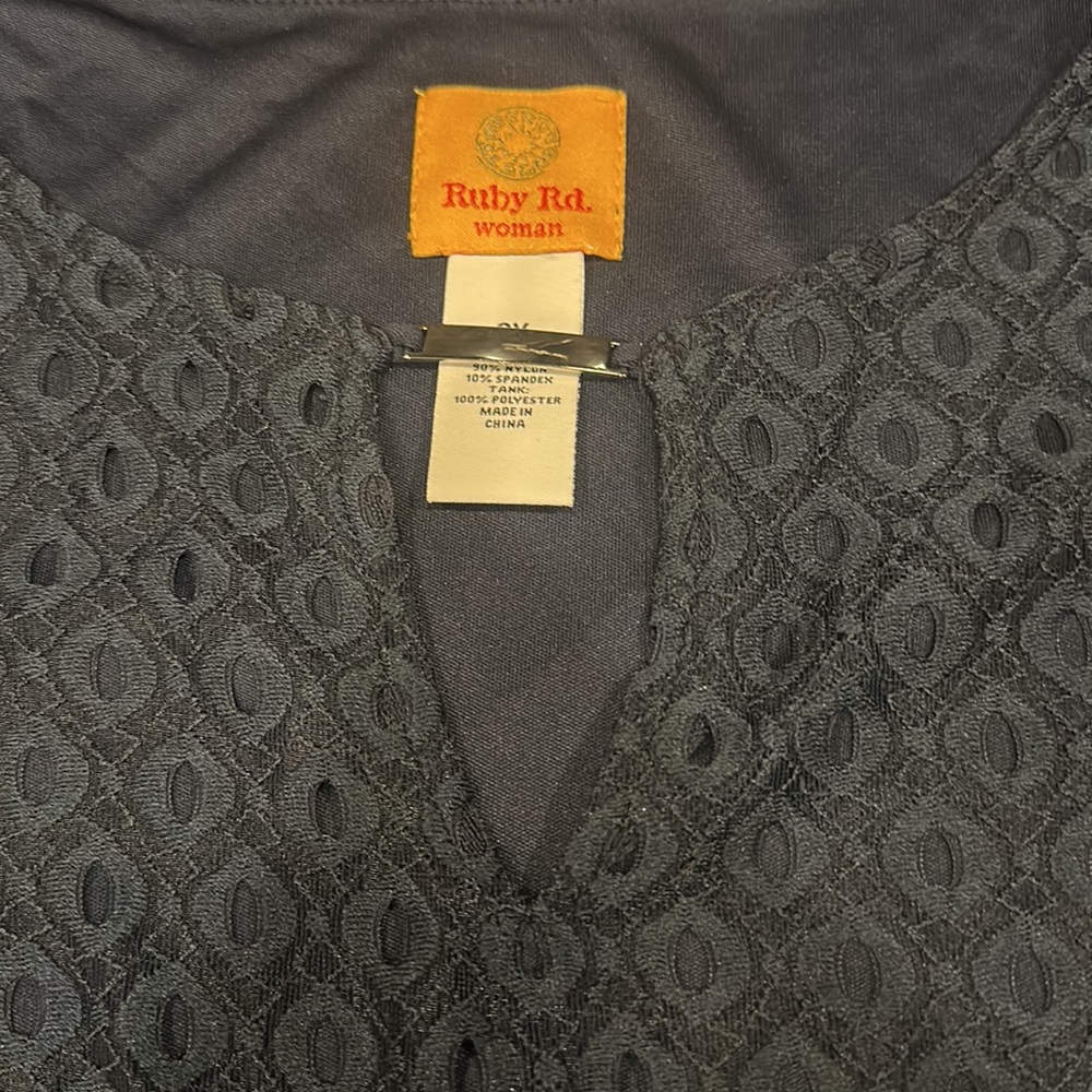 Ruby Rd. women’s blouse - Picture 3 of 6